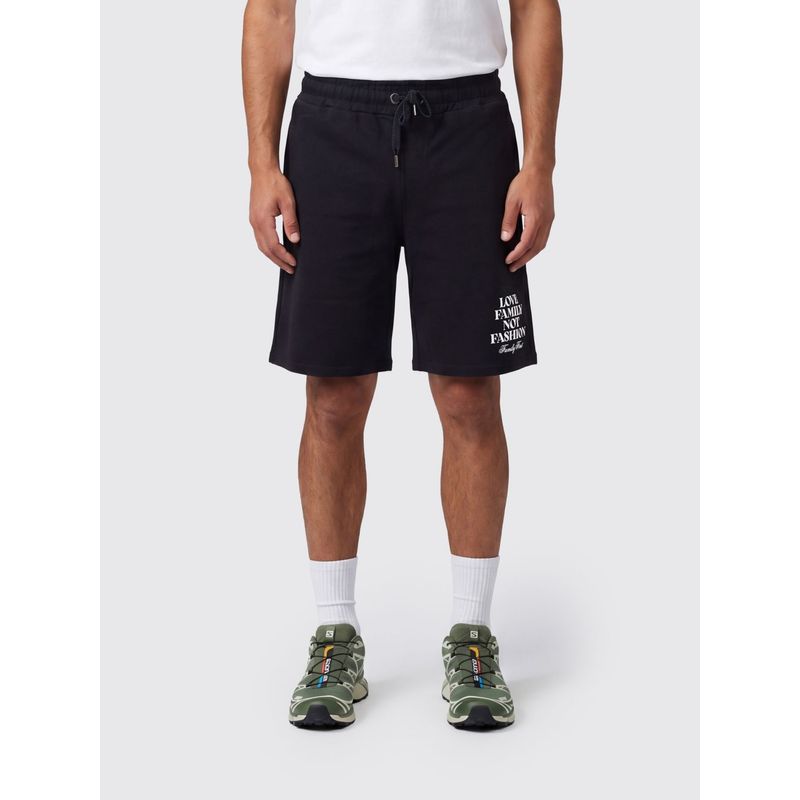 Family First Shorts Men Black